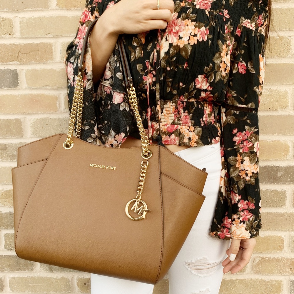 Gaby’sBags👜💕-Michael Kors Chain Tote Brown - Picture 5 of 5